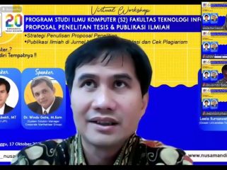 Kiat Menulis Tesis