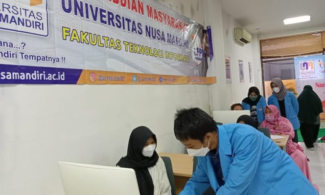 
					dosen prodi Sains Data