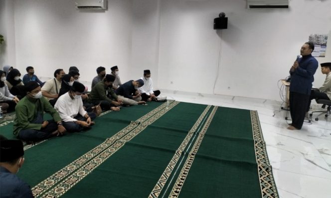 
					Nurani Memberi Negeri