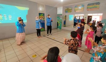 Mahasiswa UNM Sukses Laksanakan KKN