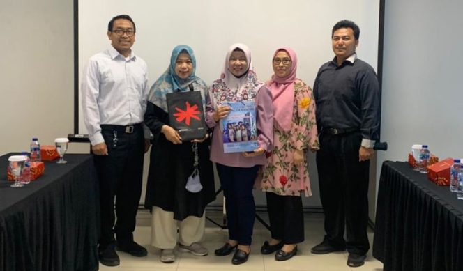 
					UNM Terima Kunjungan INTI University Malaysia