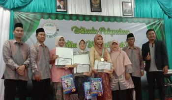 UNM Kampus Damai Berikan Beasiswa Kuliah