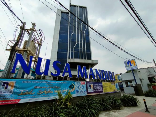 
					Gedung Universitas Nusa Mandiri