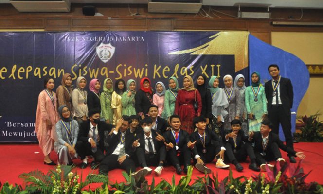 
					Graduation Ceremony SMKN 15