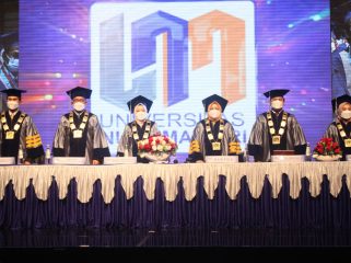 Wisuda UNM Ke-32