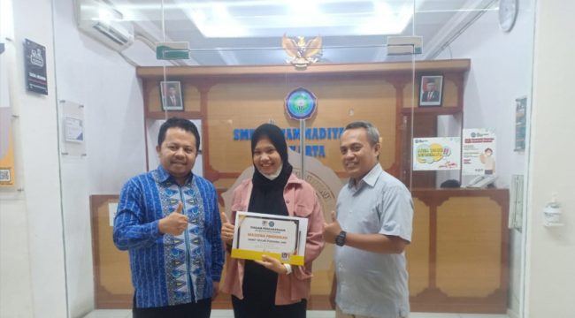 UNM Kampus Kramat Beri Beasiswa