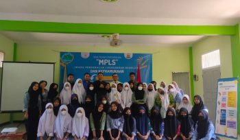UNM Kampus Margonda Dukung MPLS