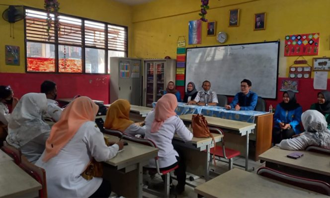 
					DPL UNM Kawal Pelepasan Mahasiswa