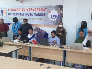 Dosen UNM Beri Pelatihan Aplikasi Canva