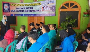 Dosen UNM Beri Pelatihan Public Speaking