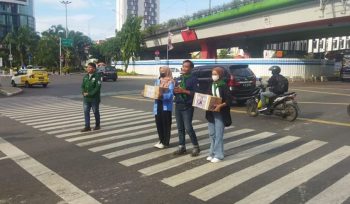 Himpunan Mahasiswa Prodi Perhotelan Galang Dana Peduli Gempa