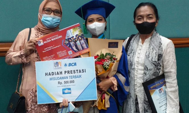 
					Jadi Relawan di Yayasan Disabilitas Bogor, Tak Urungi Vanesa Untuk Jadi Wisudawati Terbaik