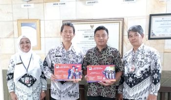 Kampus Digital Bisnis UNM Kampus Damai Teken MoU dengan SMKN 8