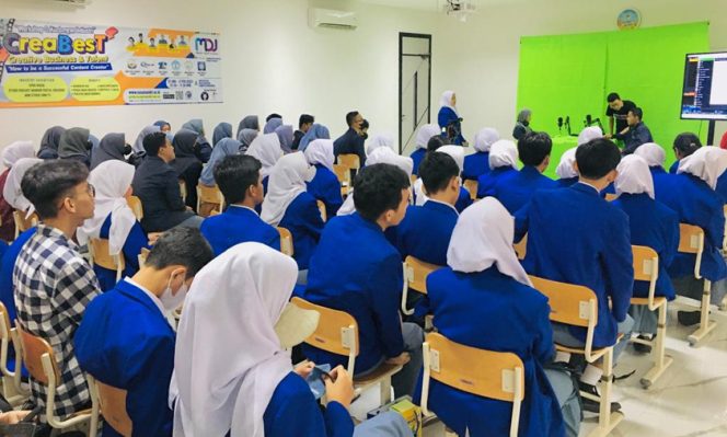 
					Universitas Nusa Mandiri Kampus Margonda Tuai Pujian Usai Adakan CreaBesT