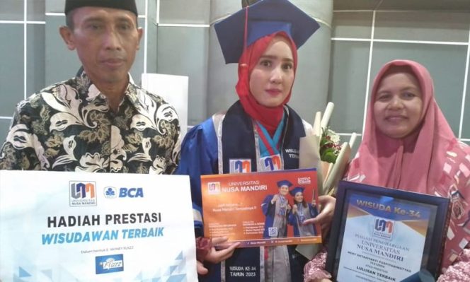 
					Kuliah di 2 Kampus, Tak Urungi Mery Oktaviyanti Raih IPK Sempurna