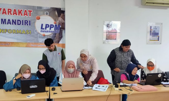
					Ajarkan Kader PKK Pengolahan Data