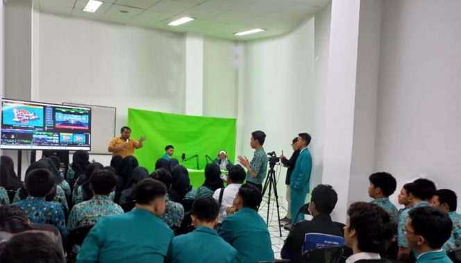 
					CreaBesT 2023 Dapat Sambutan Baik Siswa Sekolah