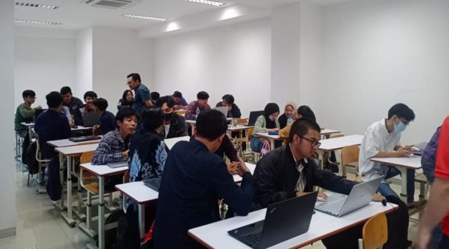 Kolaborasi NSC dan Kampus Digital Bisnis UNM