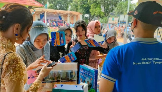 
					UNM Kampus Damai Hadiri Pelepasan Siswa