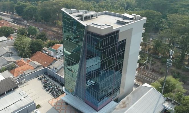 
					UNM Kampus Margonda