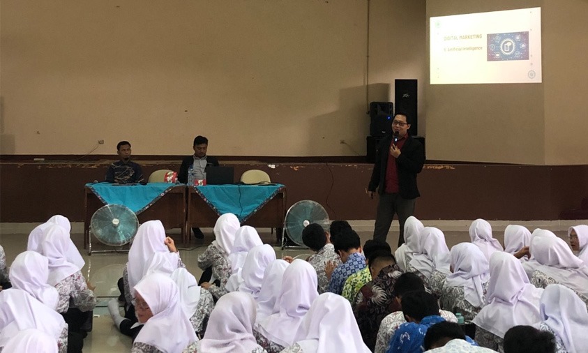 NEC Beri Seminar Kolaborasi