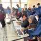 Dosen dan Mahasiswa UNM Beri Pelatihan UI/UX