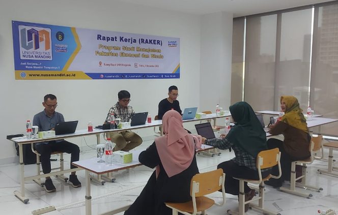 
					Rapat Kerja Prodi Manajemen UNM