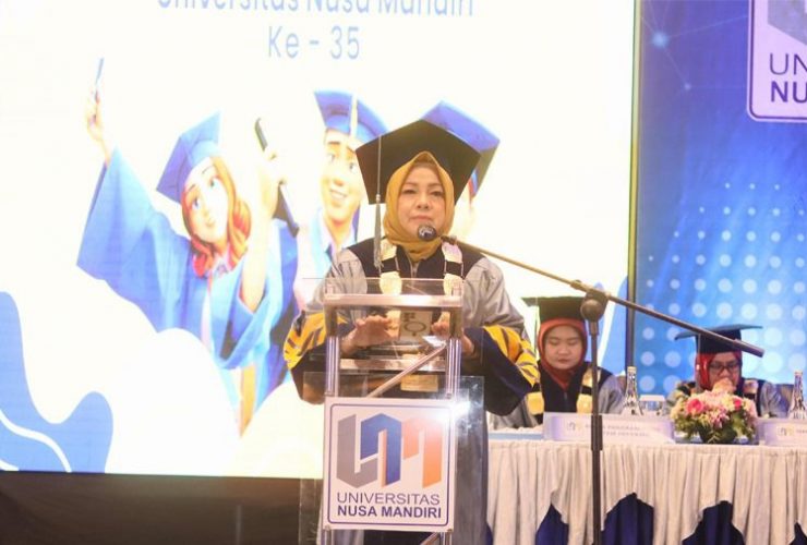 Wisuda UNM Ke-35