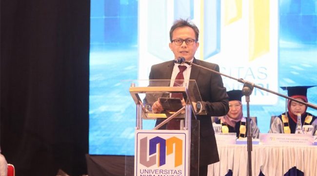 Foto: Kepala LLDIKTI Wilayah III: Meski Sudah Lulus Wisudawan Universitas Nusa Mandiri Harus Terus Belajar 
