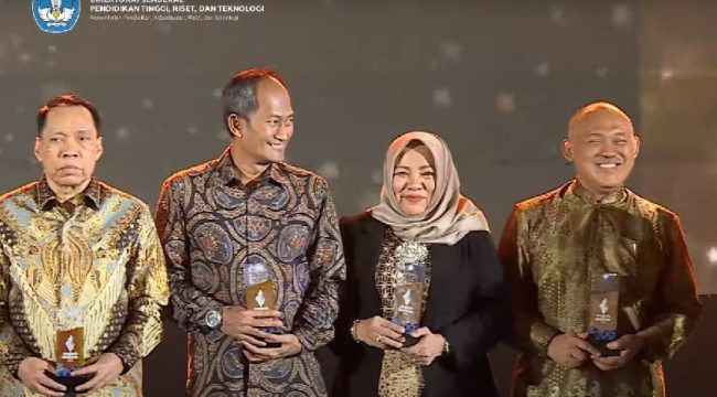 Acara Anugerah Diktiristek Tahun 2023