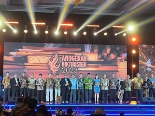 UNM Raih Penghargaan Bergengsi 