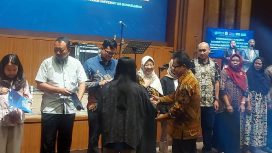 UNM Terima Penghargaan Satgas PPKS