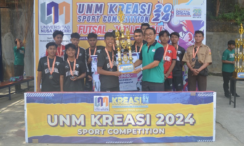 Raih Juara Harapan di Futsal Competition Nusa Mandiri KREASI 2024, SMK IT ALFIDA Tetap Bersyukur