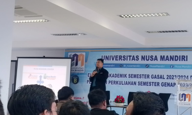 
					Warek II Bidang Non Akademik Universitas Nusa Mandiri : Bapak dan Ibu Dosen Harus Ajak Mahasiswa Untuk Terus Ukir Prestasi