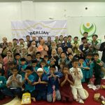 UKM Dhinakara Berbagi dan Buka Puasa Bersama Anak Yatim