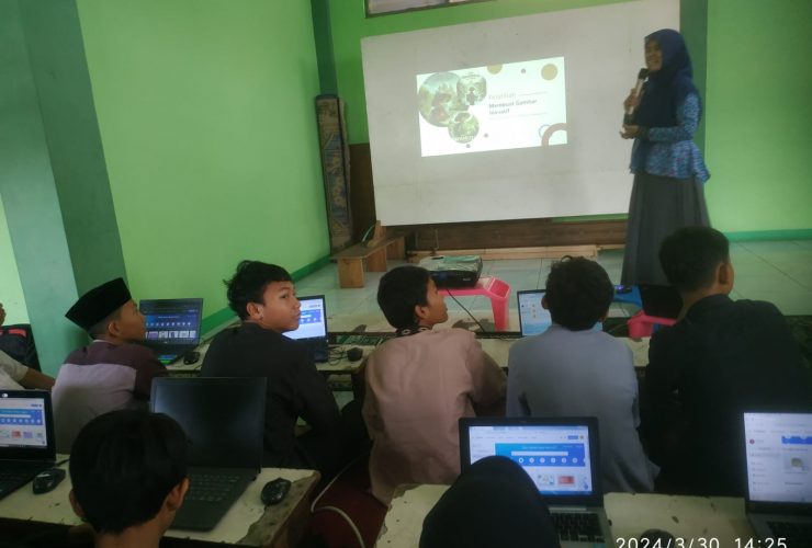 Dosen Universitas Nusa Mandiri Beri Pelatihan