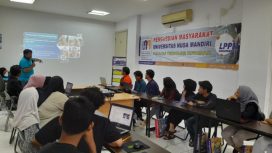 Pelatihan Penerapan Teknologi AI Gunakan Bing Microsoft dan Vidnoz AI Untuk Remaja Karang Taruna Ragunan