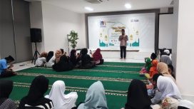 Universitas Nusa Mandiri Kampus Margonda Berbagi Santunan Yatim