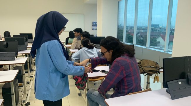 Galang Dana Bentuk Solidaritas