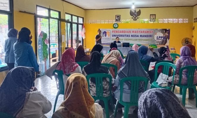 
					Dosen Universitas Nusa Mandiri Beri Pelatihan Pembuatan Database