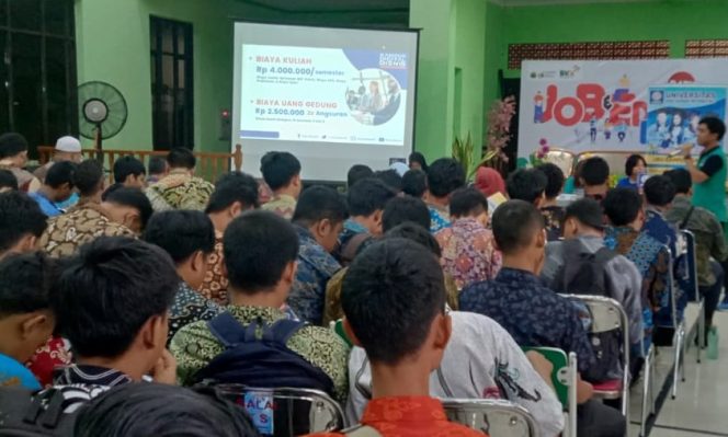
					Pilih Kampus yang Menguntungkan, Biar Kamu Selalu Beruntung