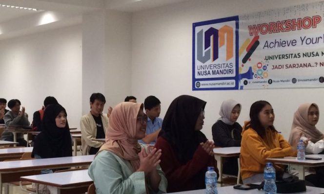 
					Bangun Bisnis Digital