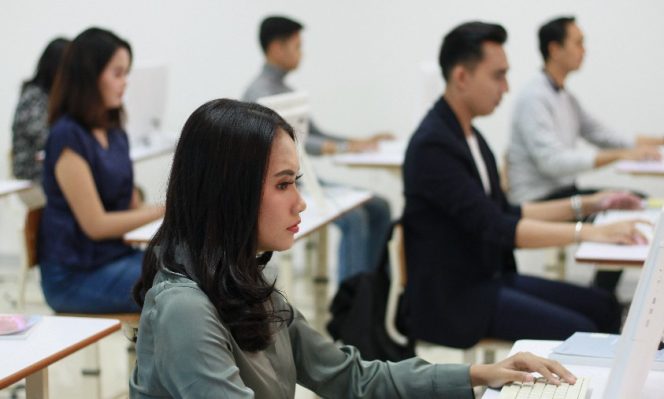 
					Sertifikasi Kompetensi