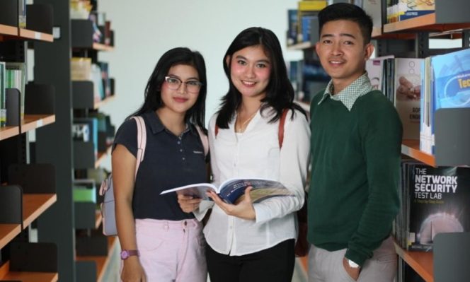
					Lulusan Prodi Sistem Informasi UNM
