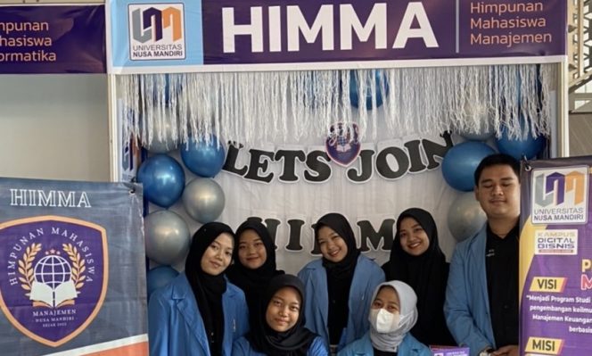 
					Extravaganza & Booth Interaktif HIMMA