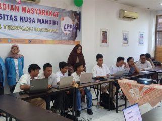 Pelatihan Pemanfaatan AI untuk Menunjang Peningkatan Literasi Digital