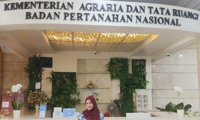 
					Kembangkan Desain UI/UX
