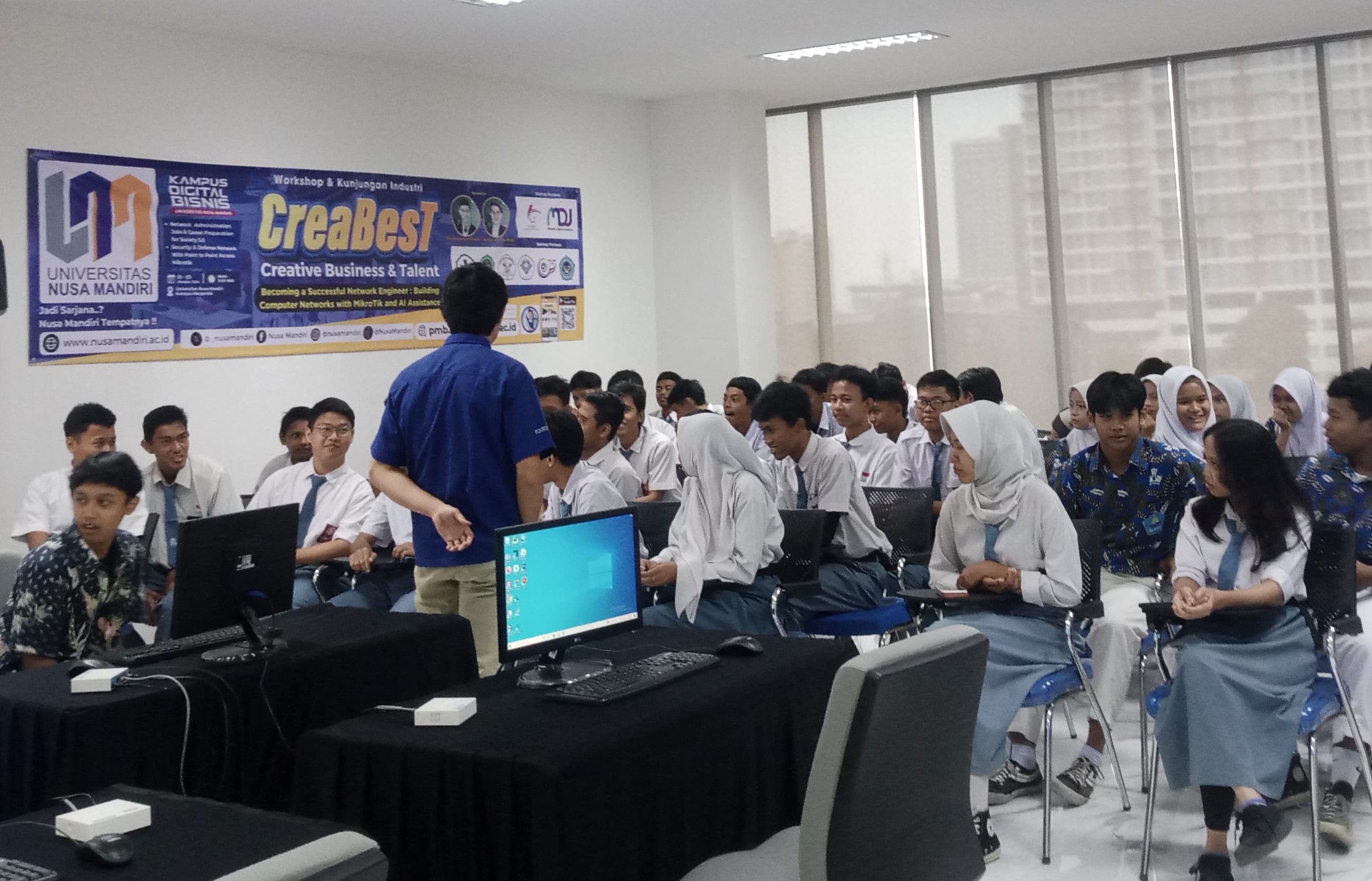 CreaBesT Mampu Dorong Siswa Network Engineer Handal