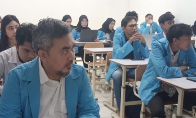 
					Analis Program Handal