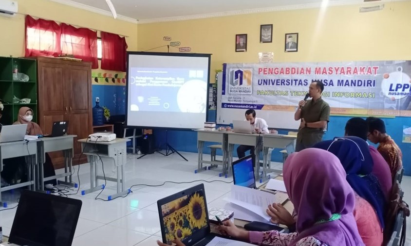 Dosen Universitas Nusa Mandiri Tingkatkan Keterampilan Guru